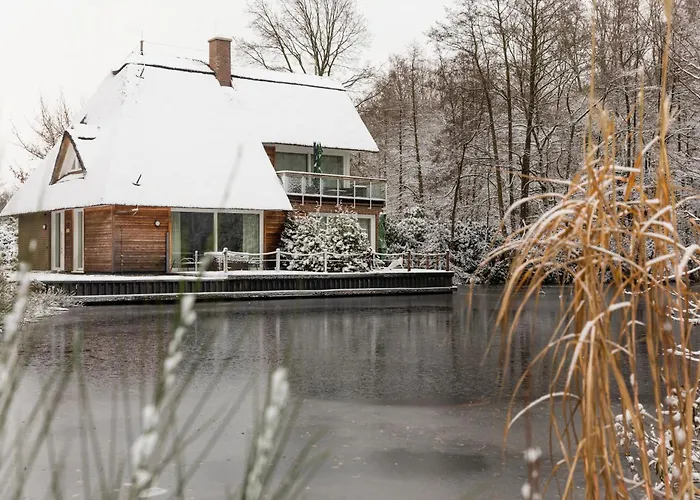 Lejlighed Residenz - Waldspaziergang - Terrasse - Sauna - Parkplatz